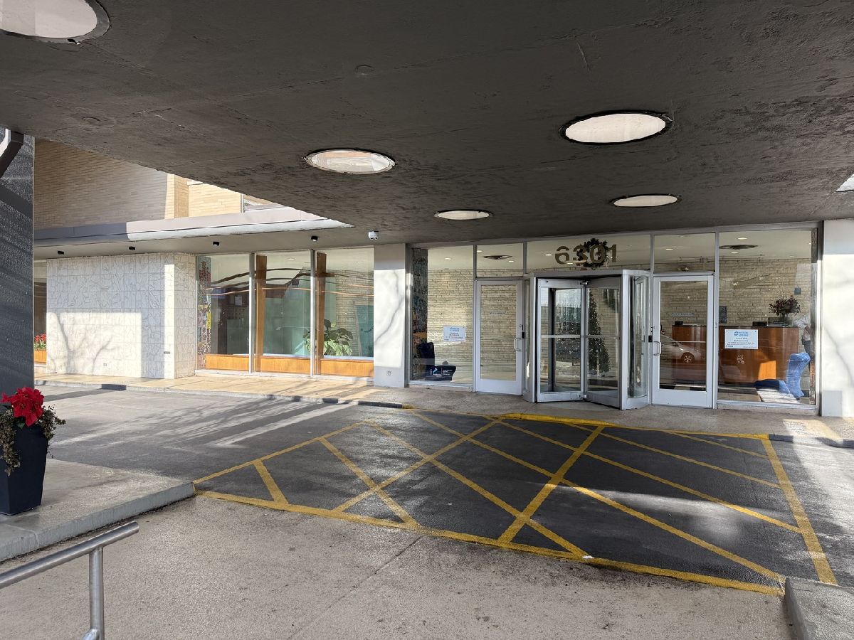 Sold Chicago Illinois, 6301 Sheridan