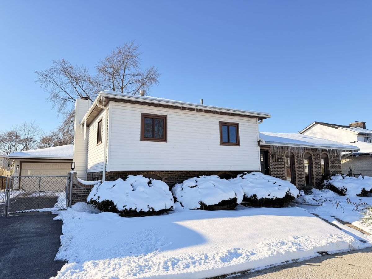  For Sale Glenwood Illinois, 242 Harper Avenue