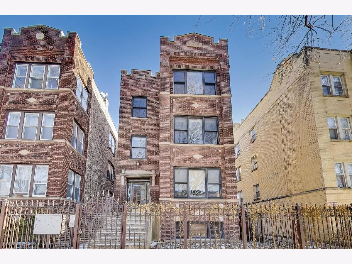  Rented Chicago Illinois, 4331 Sacramento