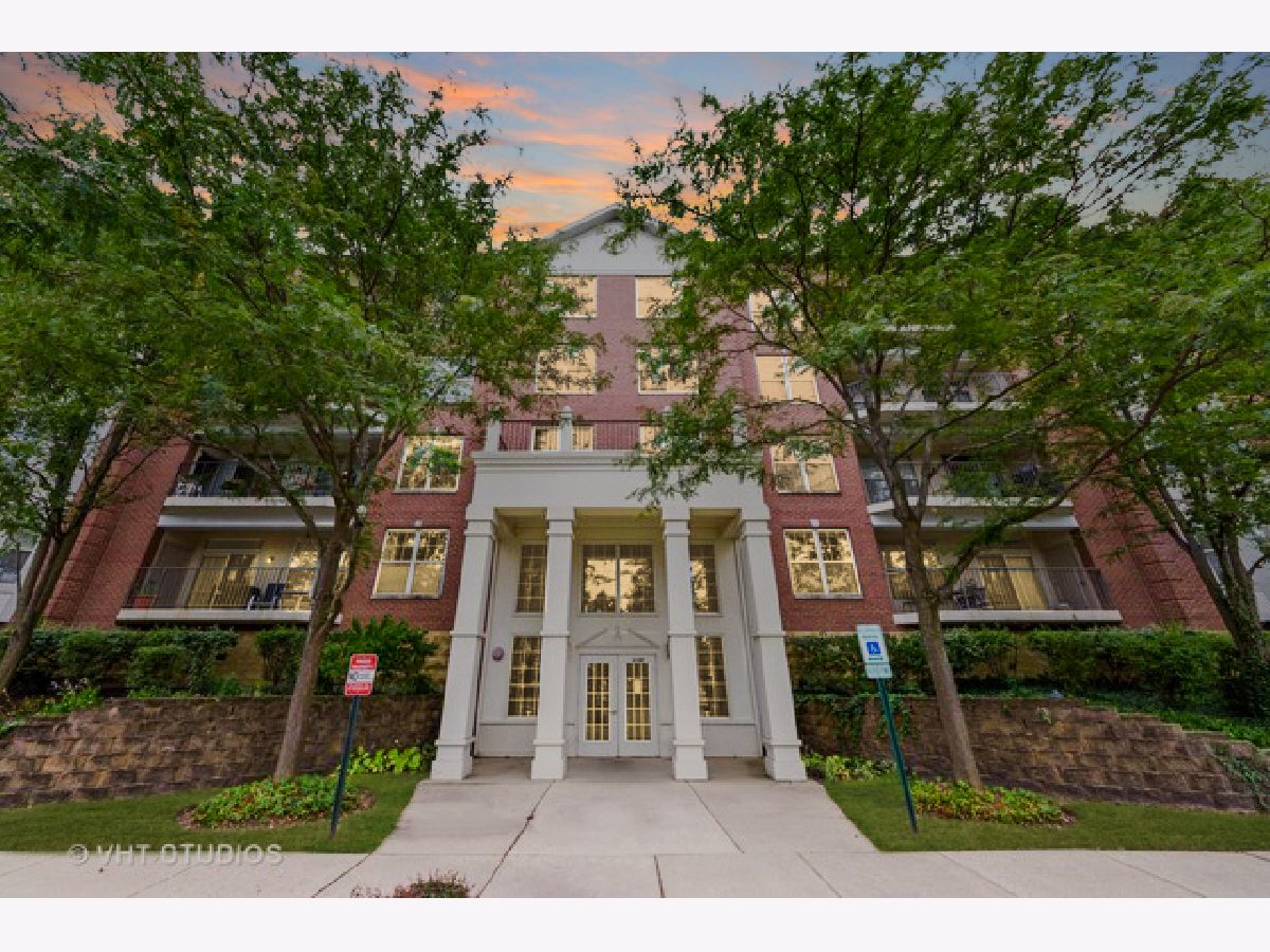  For Sale Rolling Meadows Illinois, 3100 Town Square Drive