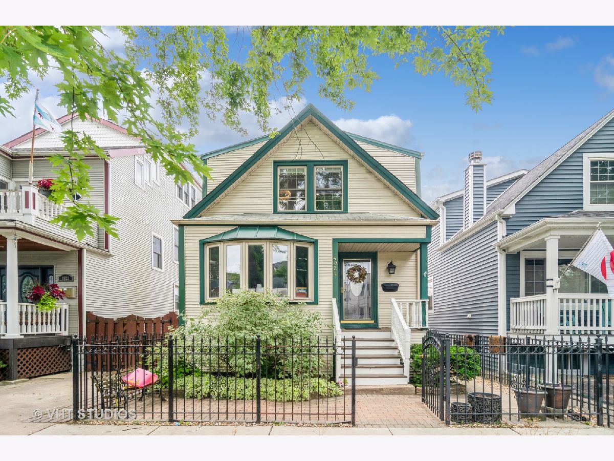  Rented Chicago Illinois, 4024 Maplewood