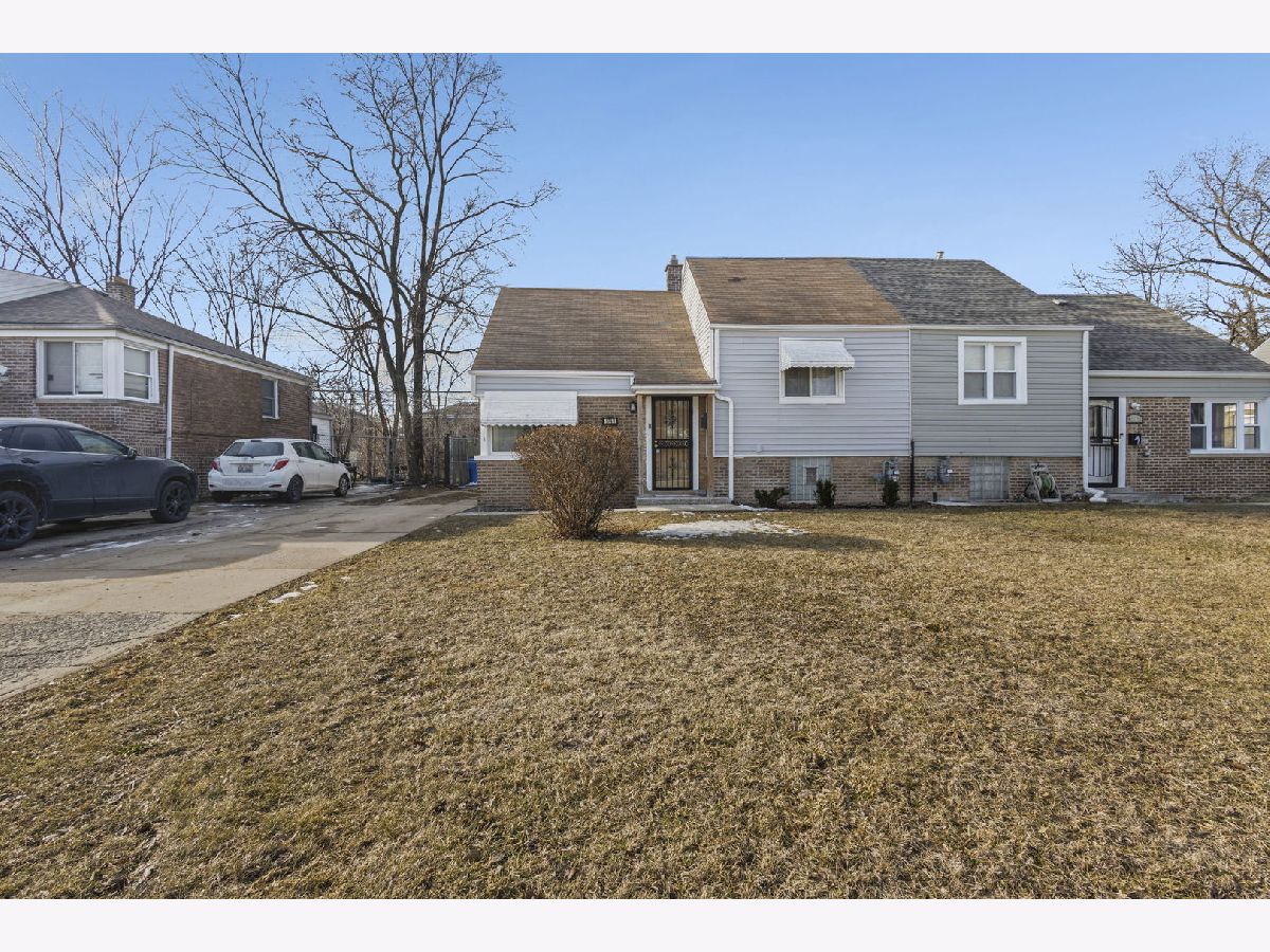  For Sale Chicago Illinois, 9748 Merrion Avenue