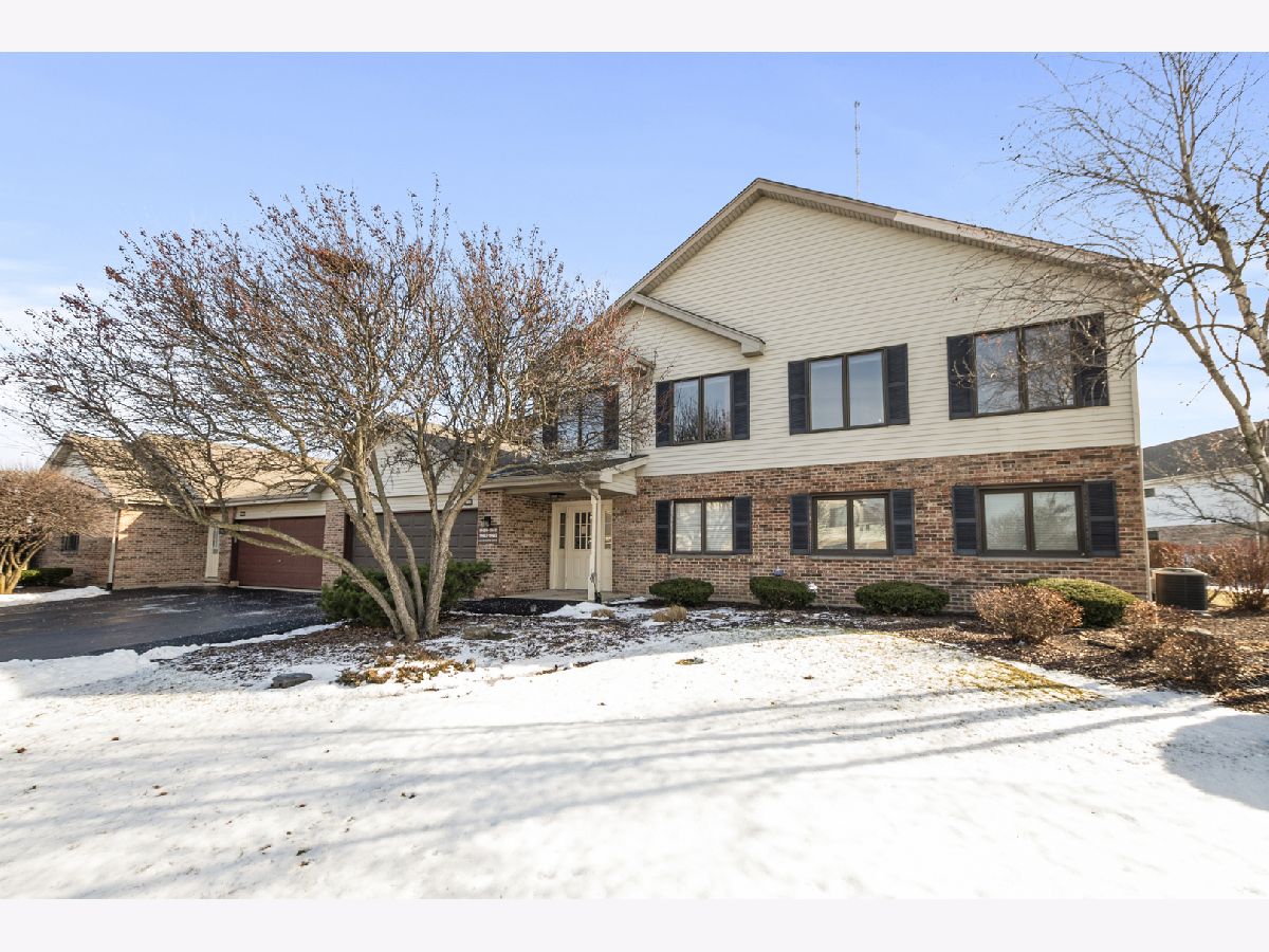 Homes & Townhomes For Sale Grasmere Mokena Illinois, 19415 Manchester Drive