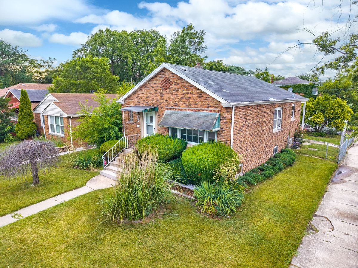  For Sale Riverdale Illinois, 119 146th Street