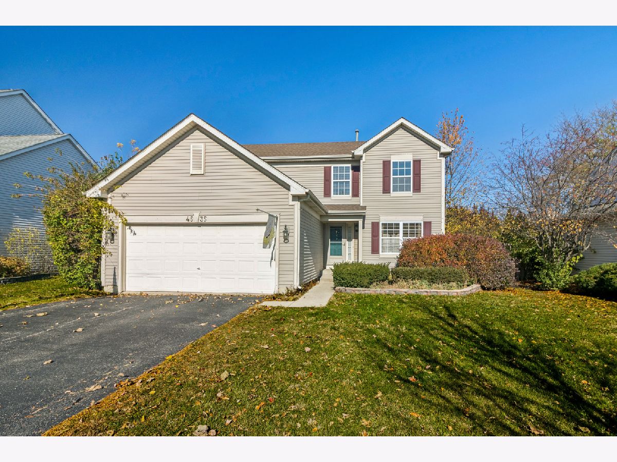  For Sale Lake In The Hills Illinois, 4535 Heron Drive