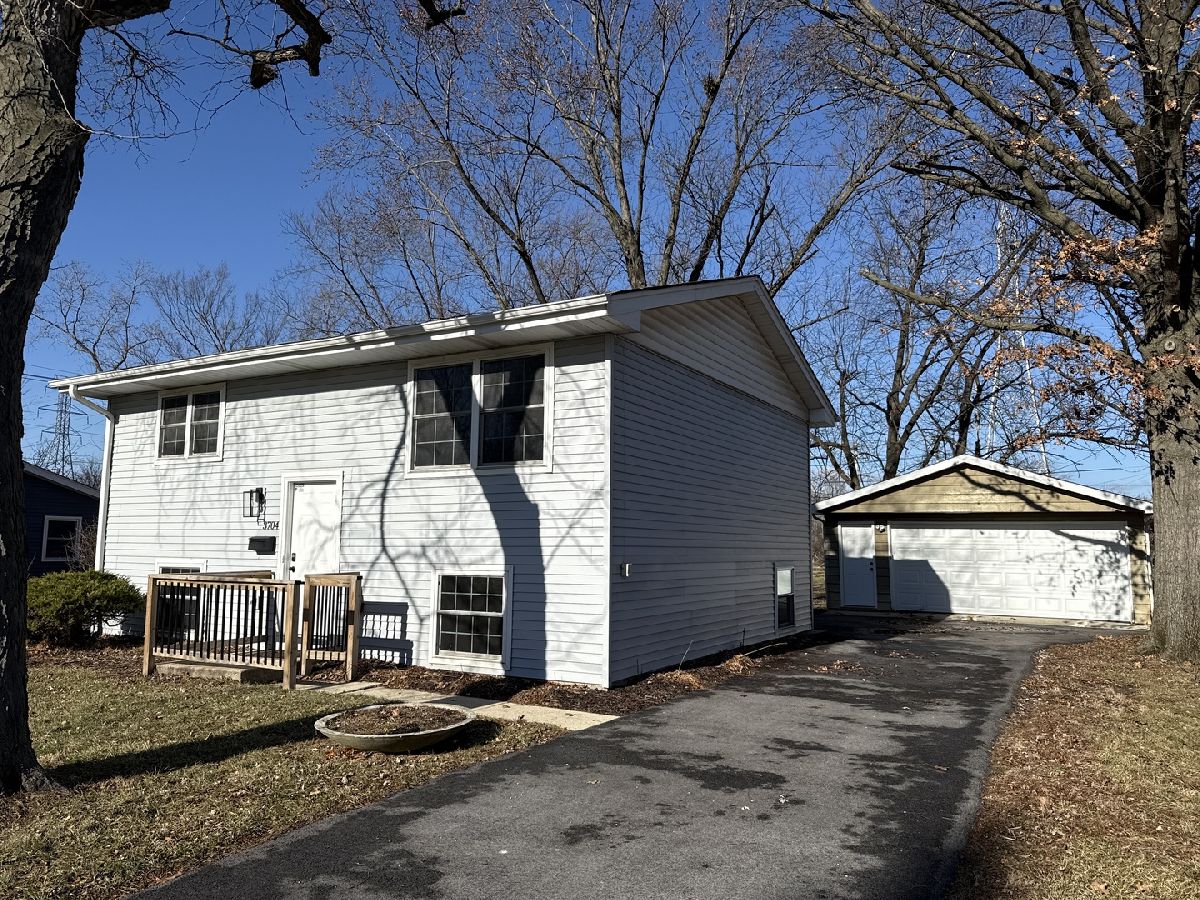  For Sale Richton Park Illinois, 3704 Linden Road