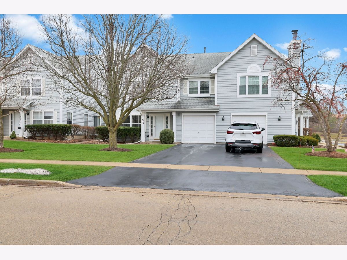  For Sale Mundelein Illinois, 1429 Orleans Drive