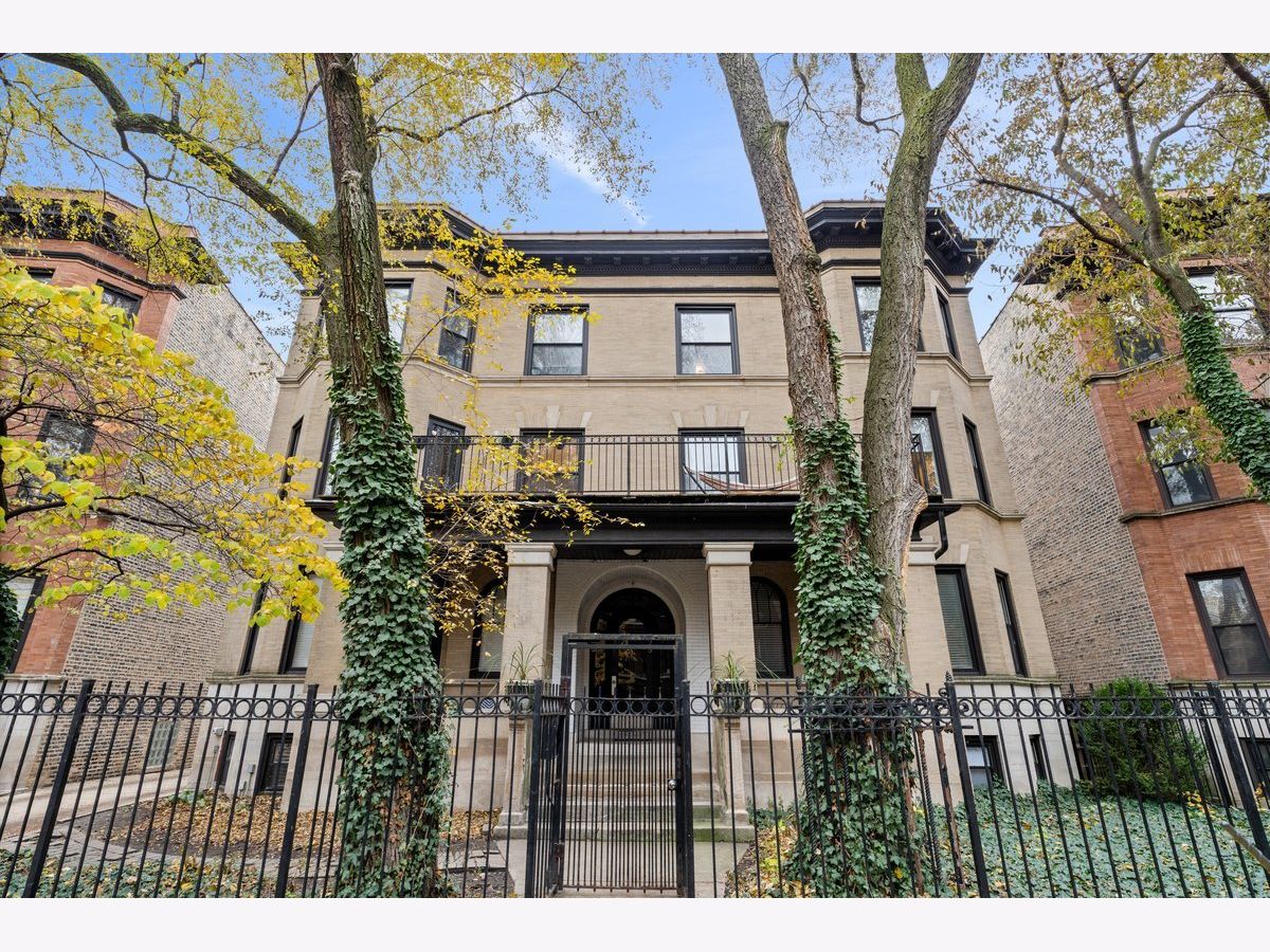  For Sale Chicago Illinois