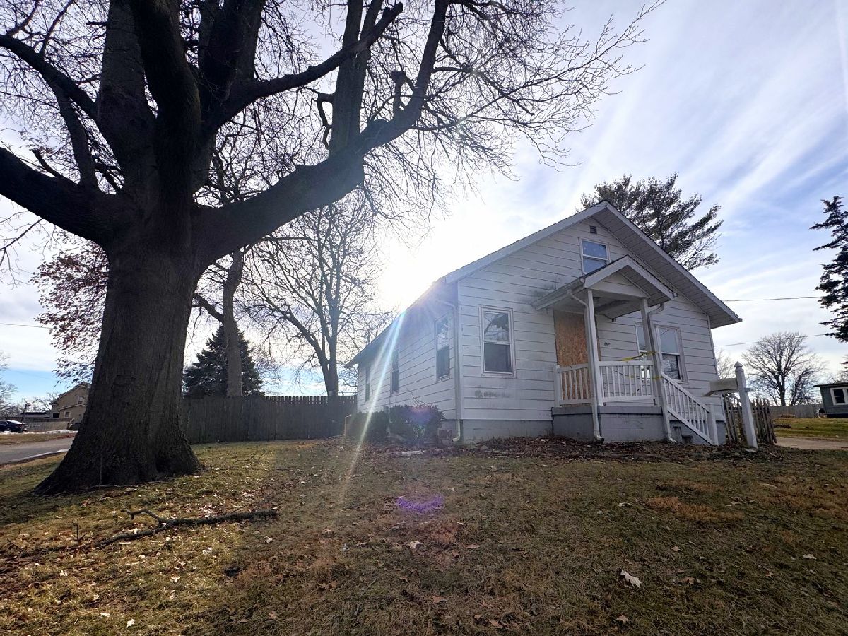  Sold Kewanee Illinois, 1221 June