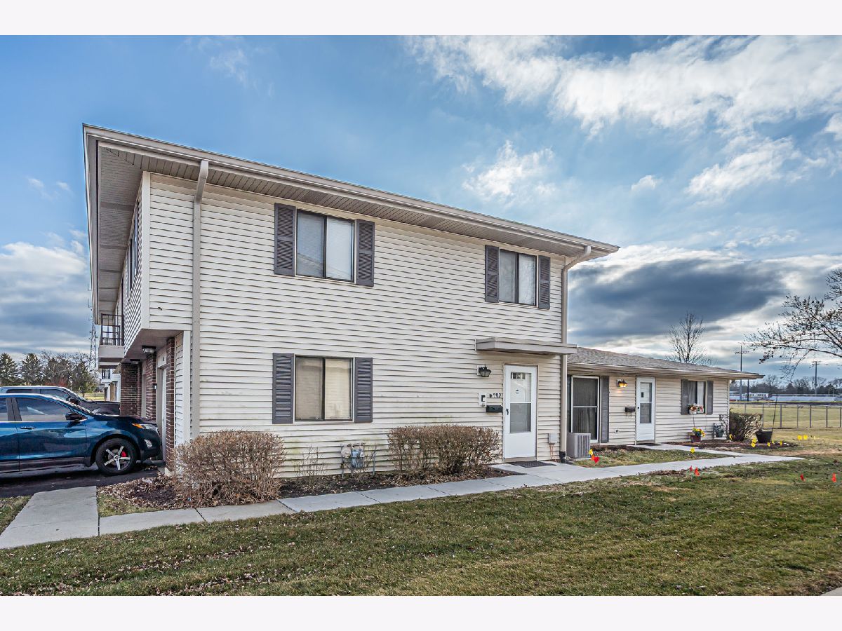  For Sale Schaumburg Illinois, 202 Nauset Lane