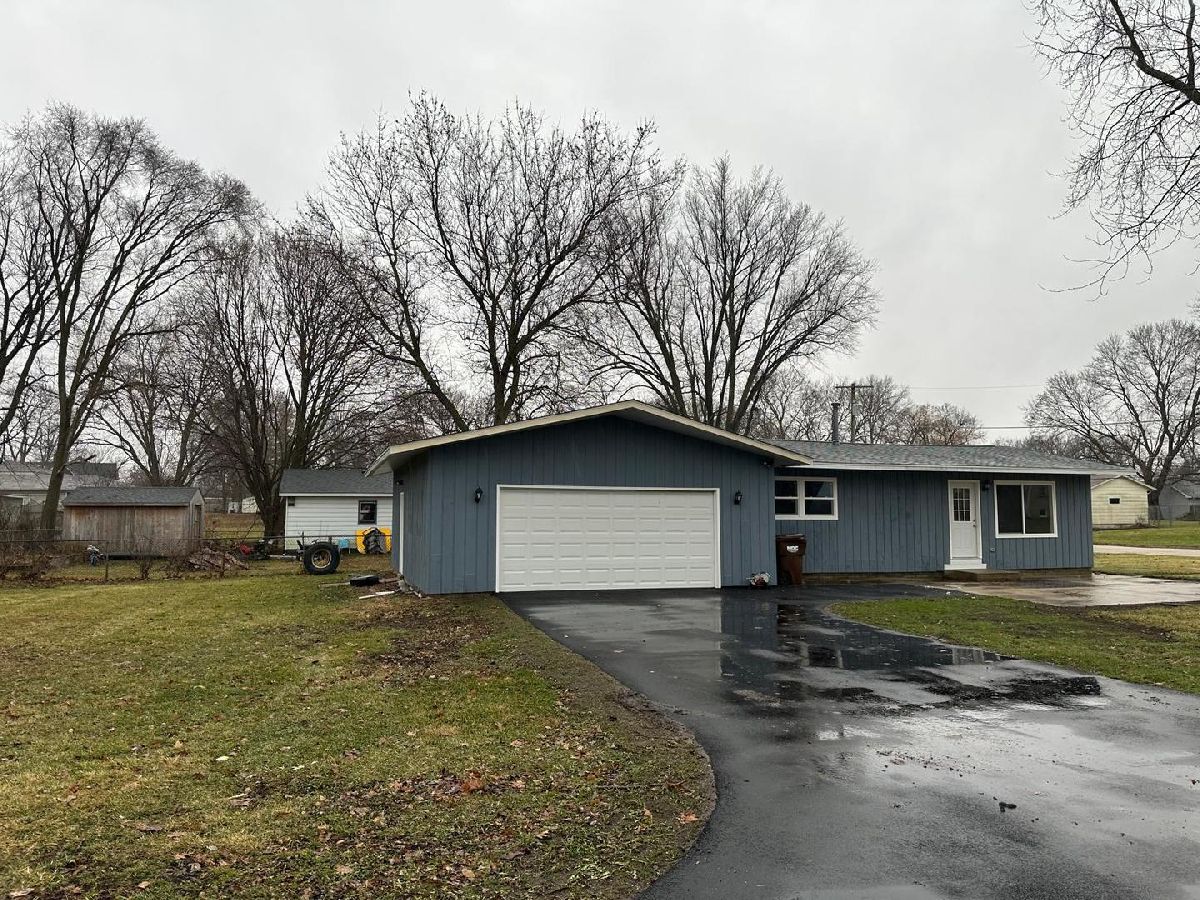  For Sale Harvard Illinois, 307 Grant Street