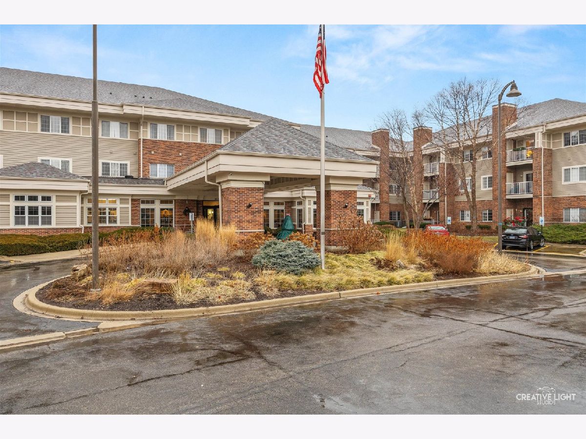 Condominiums For Sale The Greens Of Elgin Elgin Illinois, 801 Mclean Boulevard