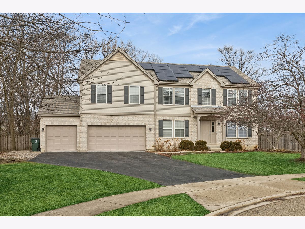 Homes For Sale Arbor Hills Algonquin Illinois, 145 Oakleaf Road