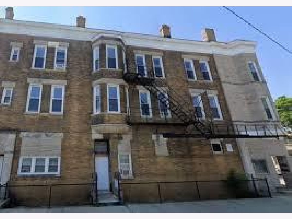  Rented Chicago Illinois, 3235 Racine