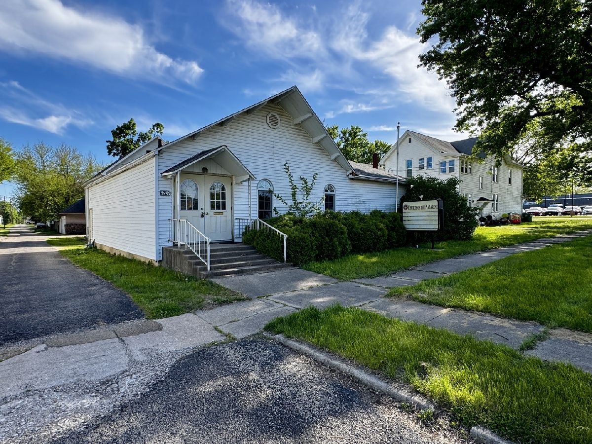  For Sale Mendota Illinois, 1209 6th Street