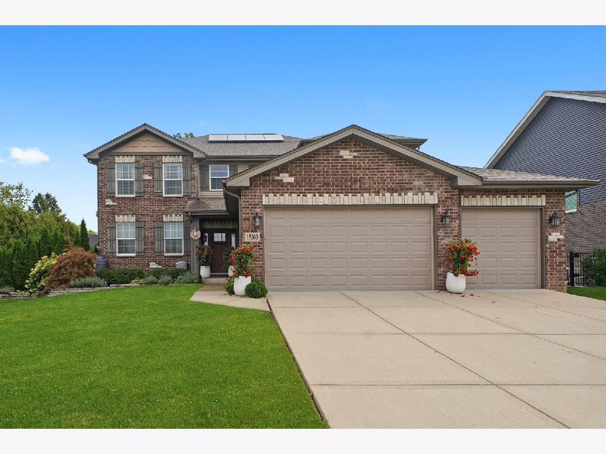 Homes For Sale Creekside Estates South Lockport Illinois, 15303 Oak Run Court