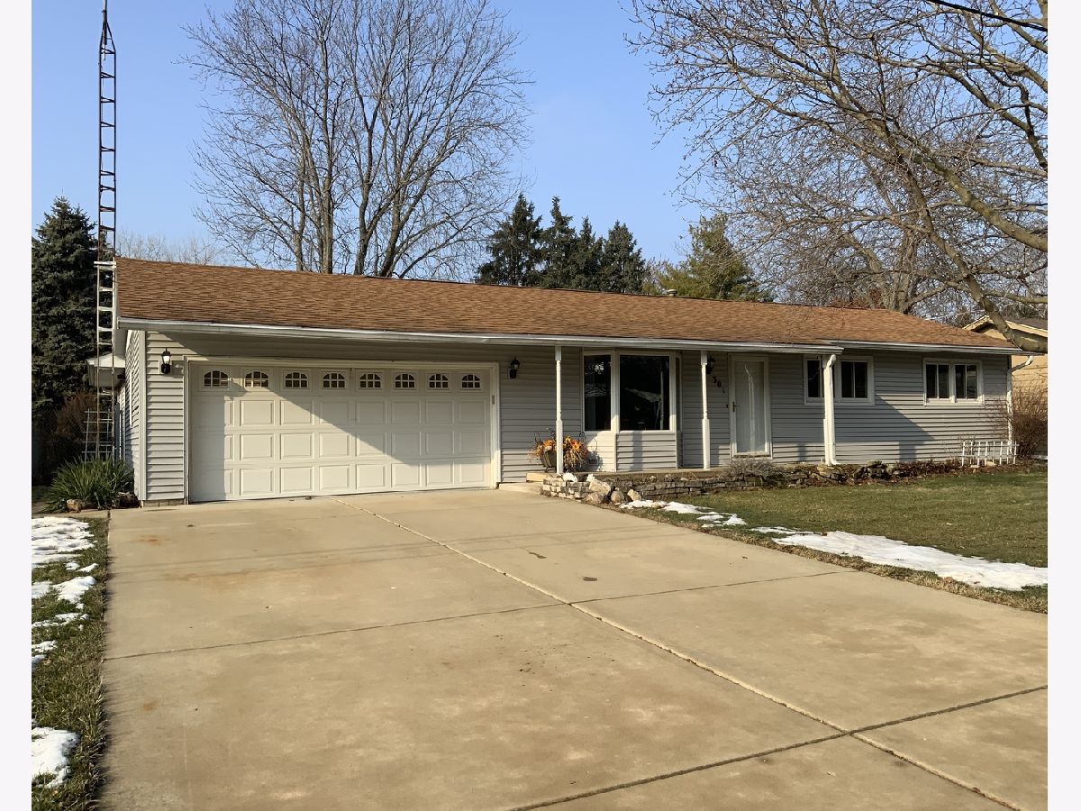  Sold Hinckley Illinois, 301 N View