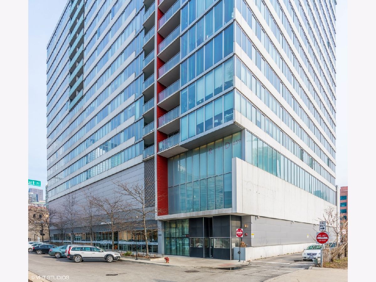  Rented Chicago Illinois, 659 Randolph