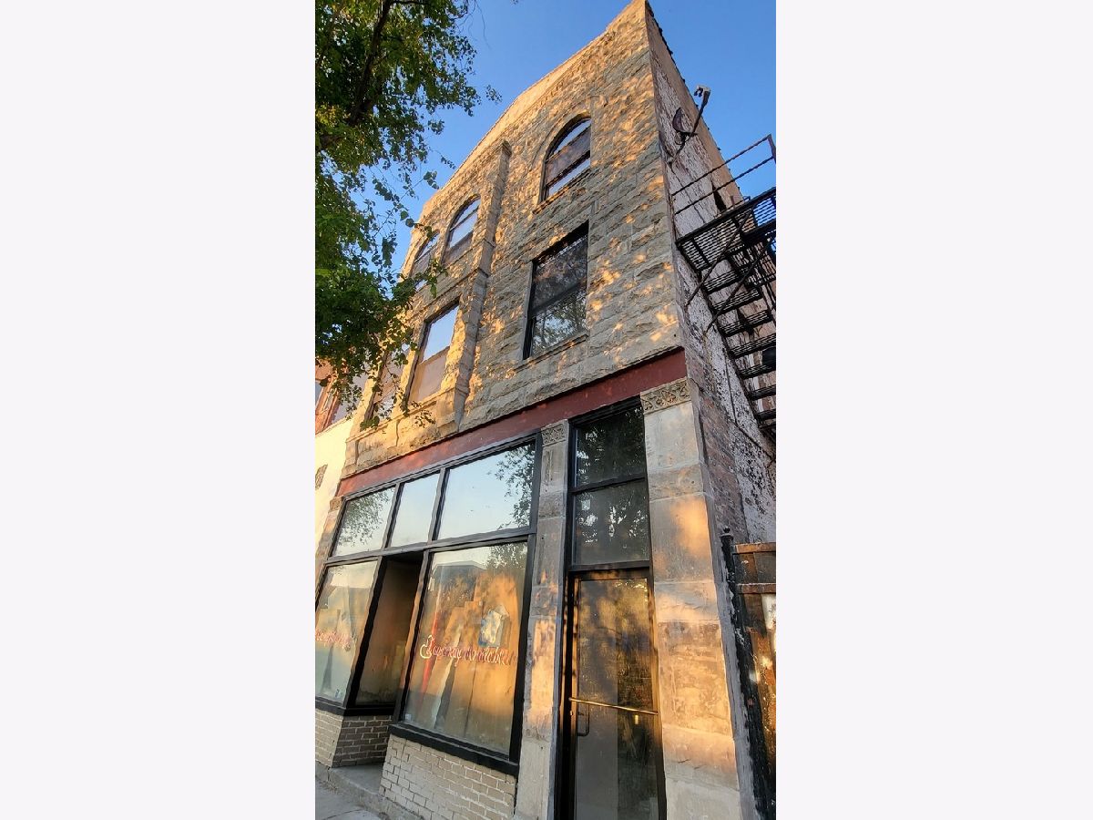  Rented Chicago Illinois, 831 Western