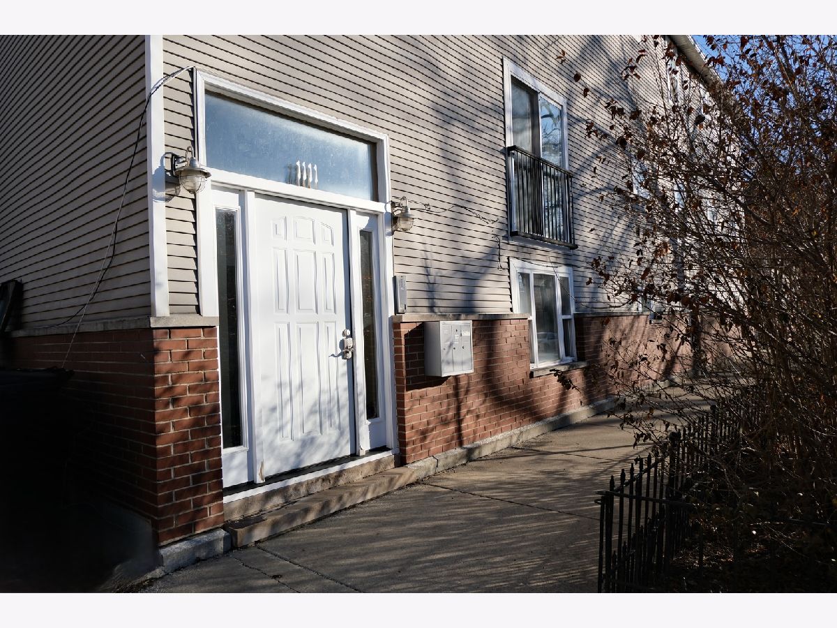  For Sale Chicago Illinois, 1111 Honore Street