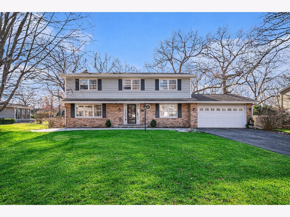  For Sale Crystal Lake Illinois, 4609 Valerie Drive