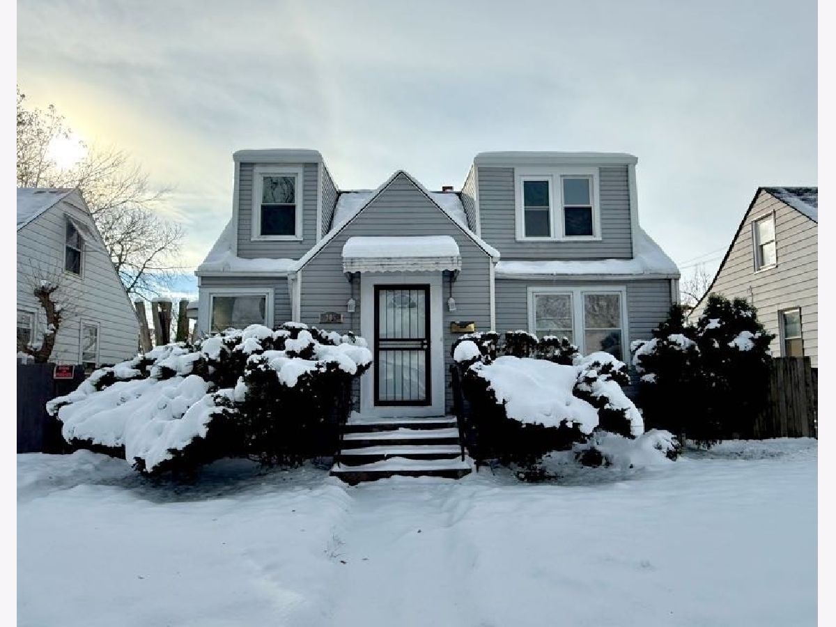  For Sale Dolton Illinois, 205 142nd Place