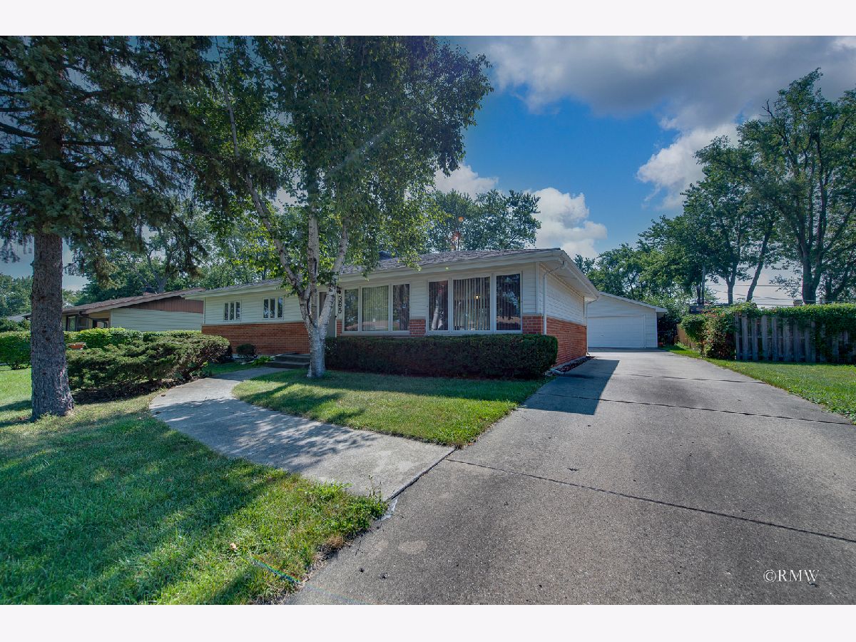  For Sale Hoffman Estates Illinois, 365 Washington Boulevard