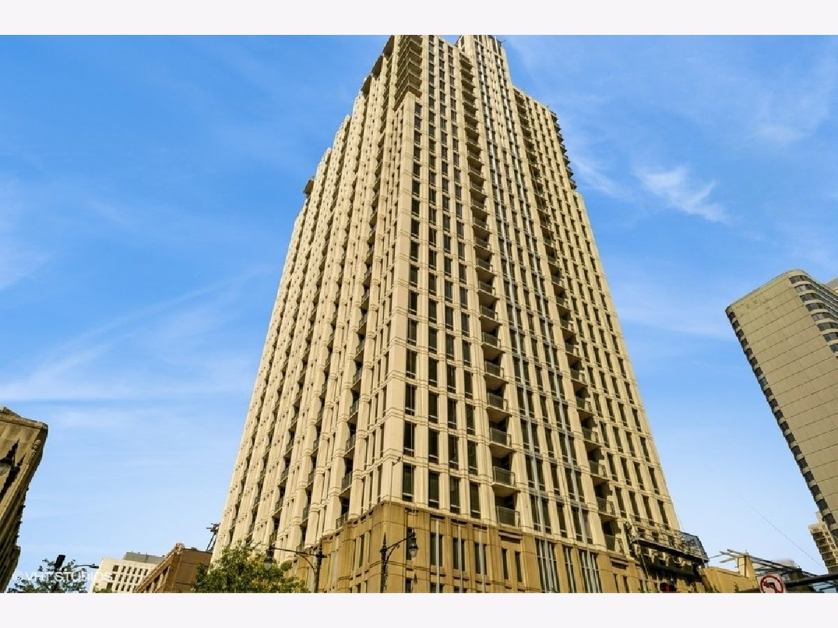  Rented Chicago Illinois, 1250 Michigan