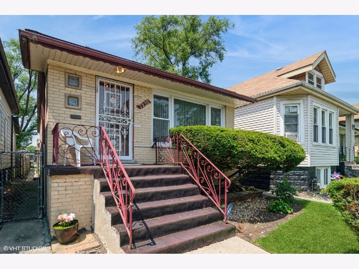  For Sale Chicago Illinois, 7250 Wood Street