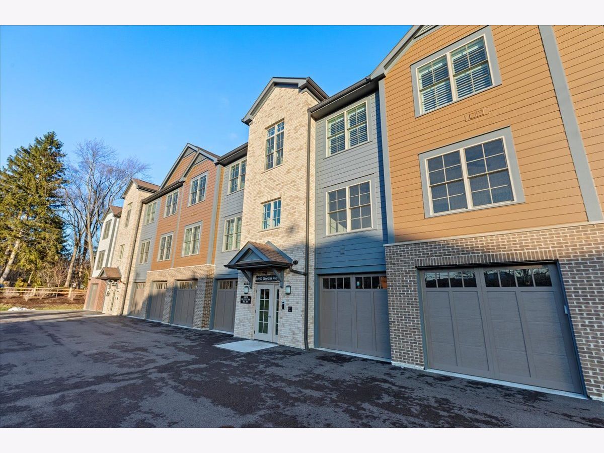  For Sale Barrington Illinois, 319 Glendale Avenue