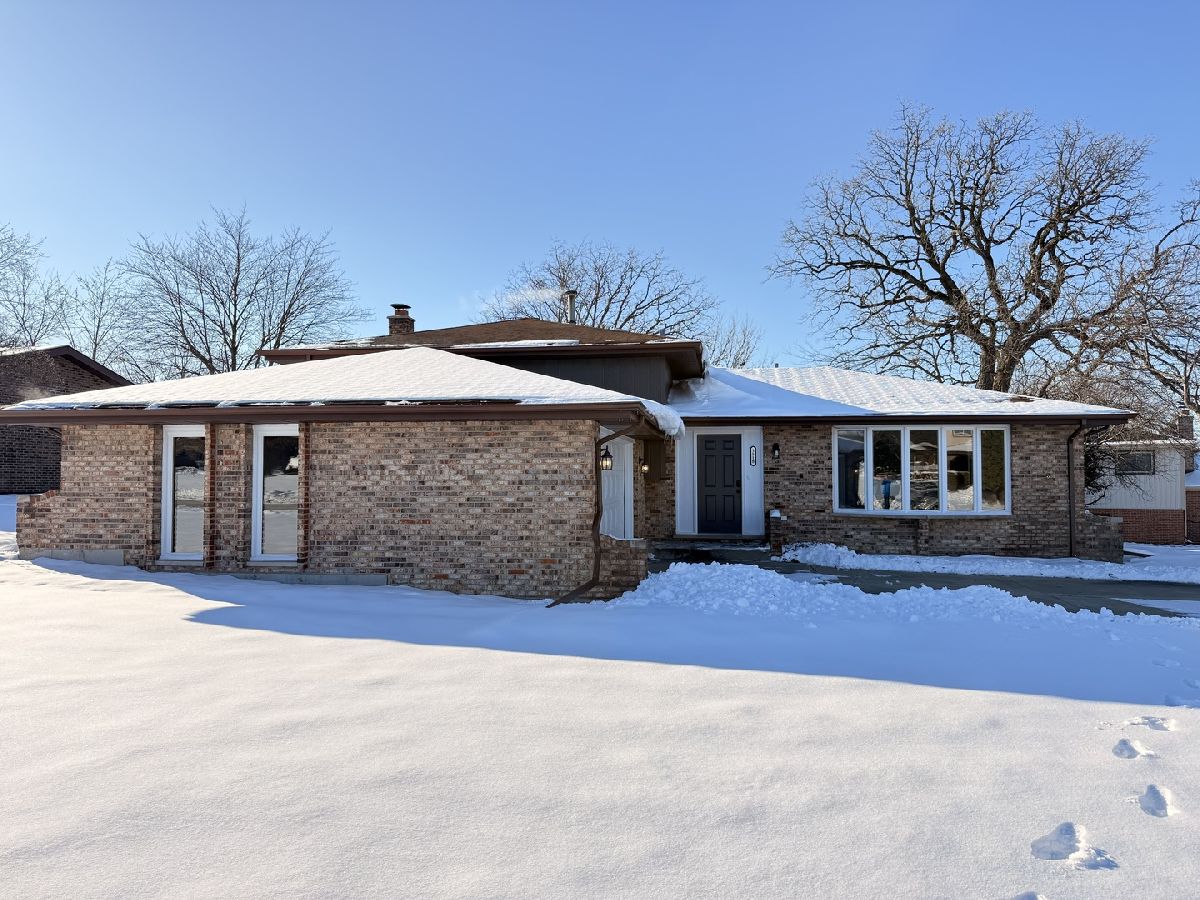  For Sale Crete Illinois, 3518 Jacqueline Drive