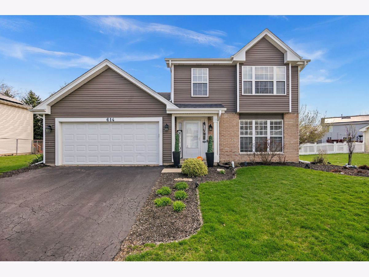  For Sale Bolingbrook Illinois, 614 Buckboard Road