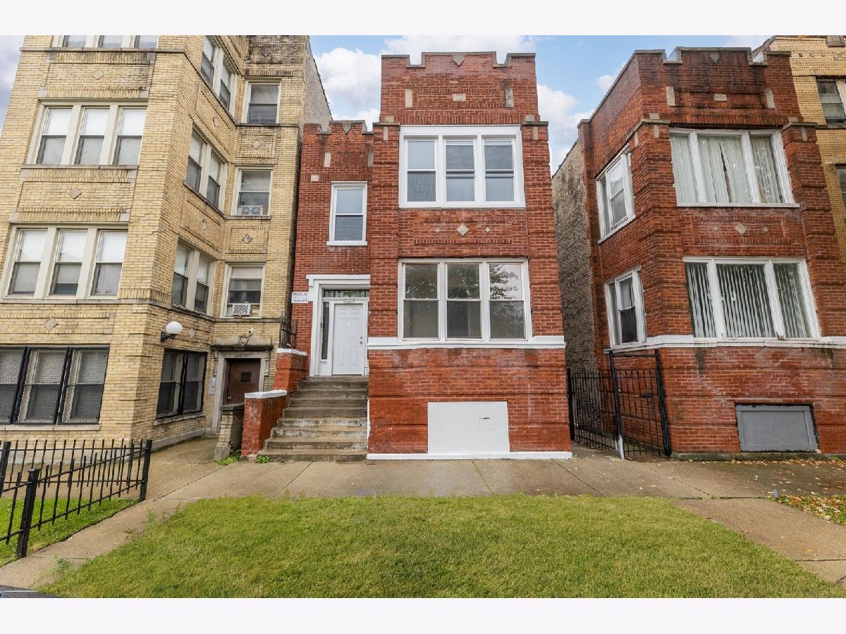  Rented Chicago Illinois, 3821 Fillmore