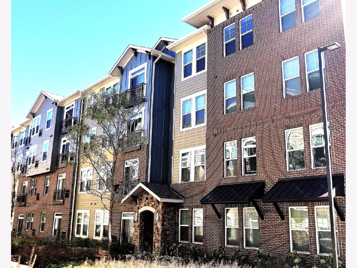  For Rent Schaumburg Illinois, 690 Algonquin