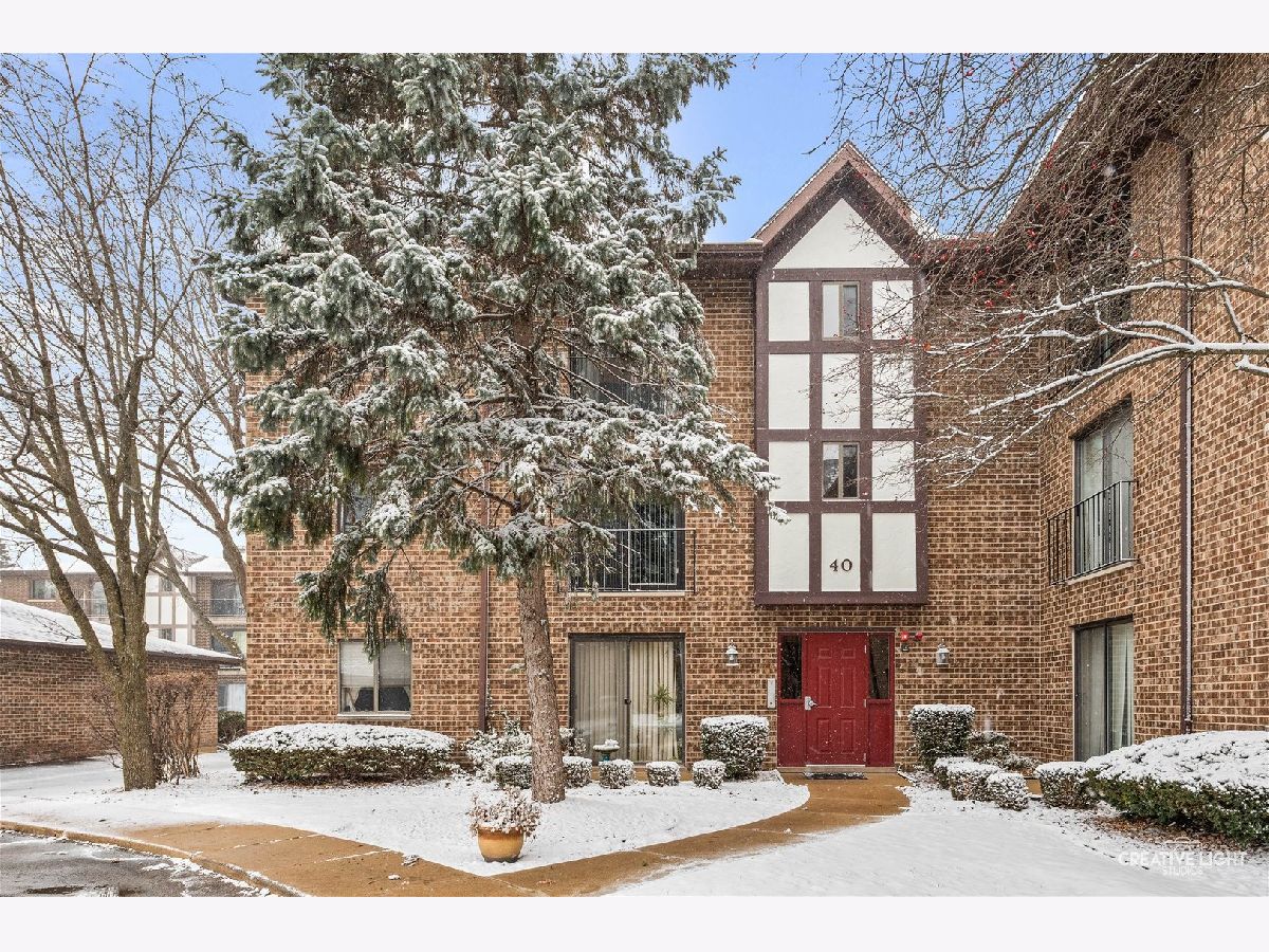  For Sale Naperville Illinois, 40 Harbor Court