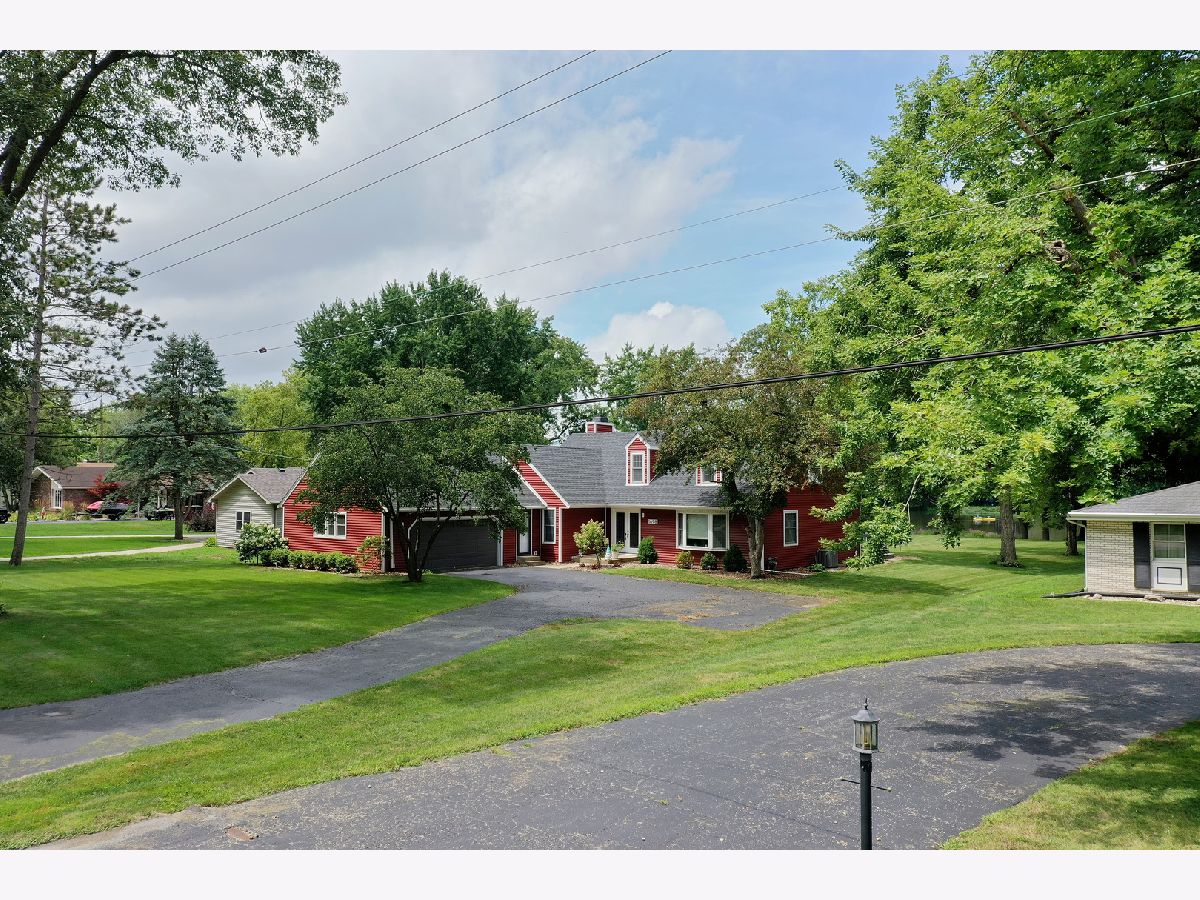  For Sale St Anne Illinois, 1698 Bittersweet Drive