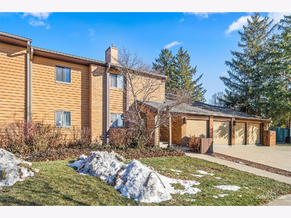  For Sale Elgin Illinois, 950 Jefferson Avenue