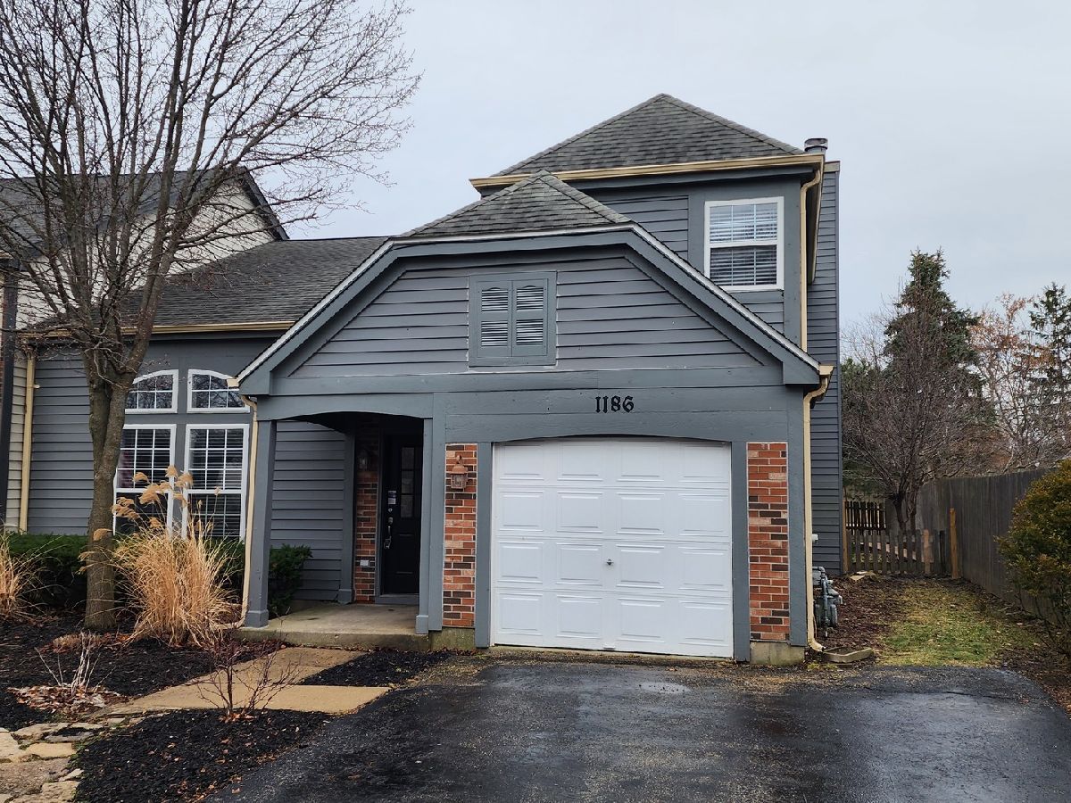  For Sale Grayslake Illinois, 1186 Blackburn Drive
