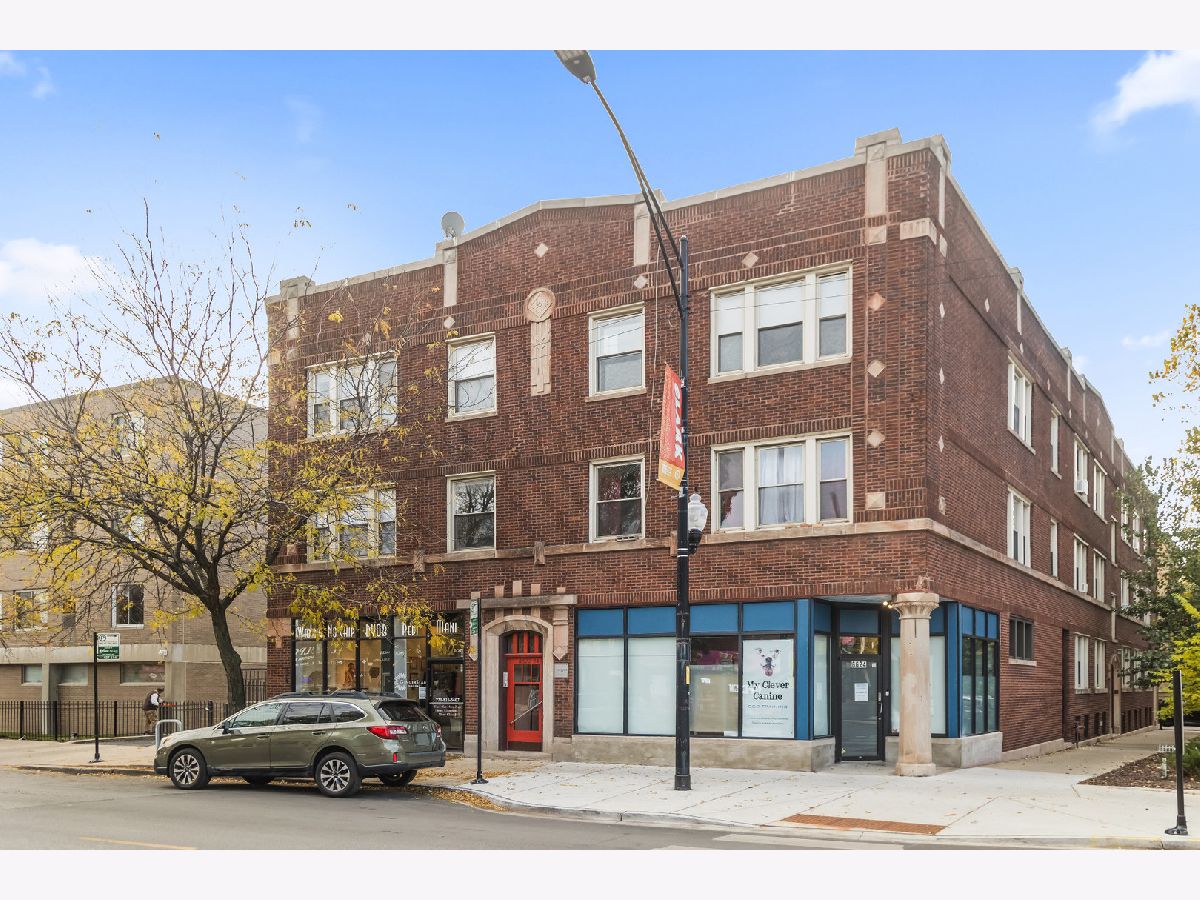 For Sale Chicago Illinois, 6622 Clark Street