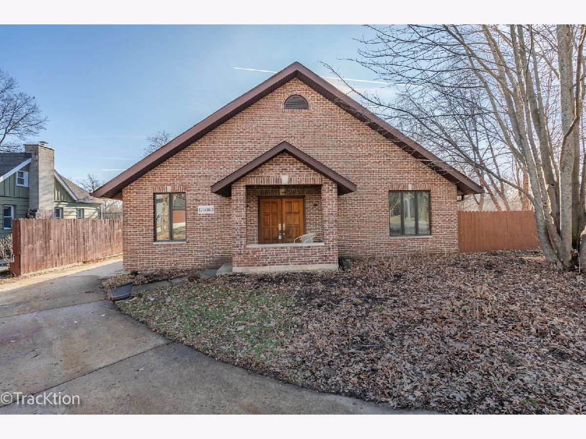  For Sale Addison Illinois, 17w463 Red Oak Avenue