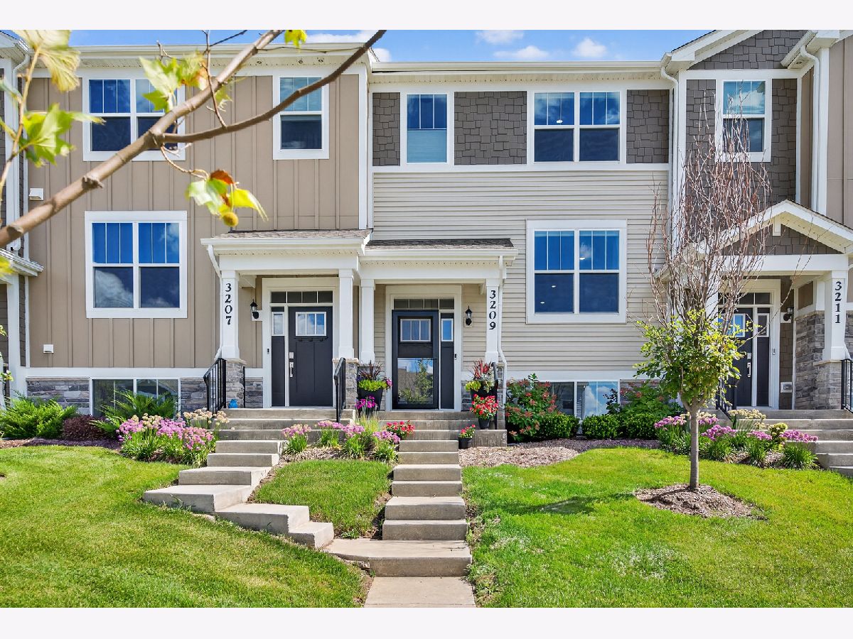 Condos & Townhomes For Sale The Crossings Of Mundelein Mundelein Illinois, 3209 Martini Street