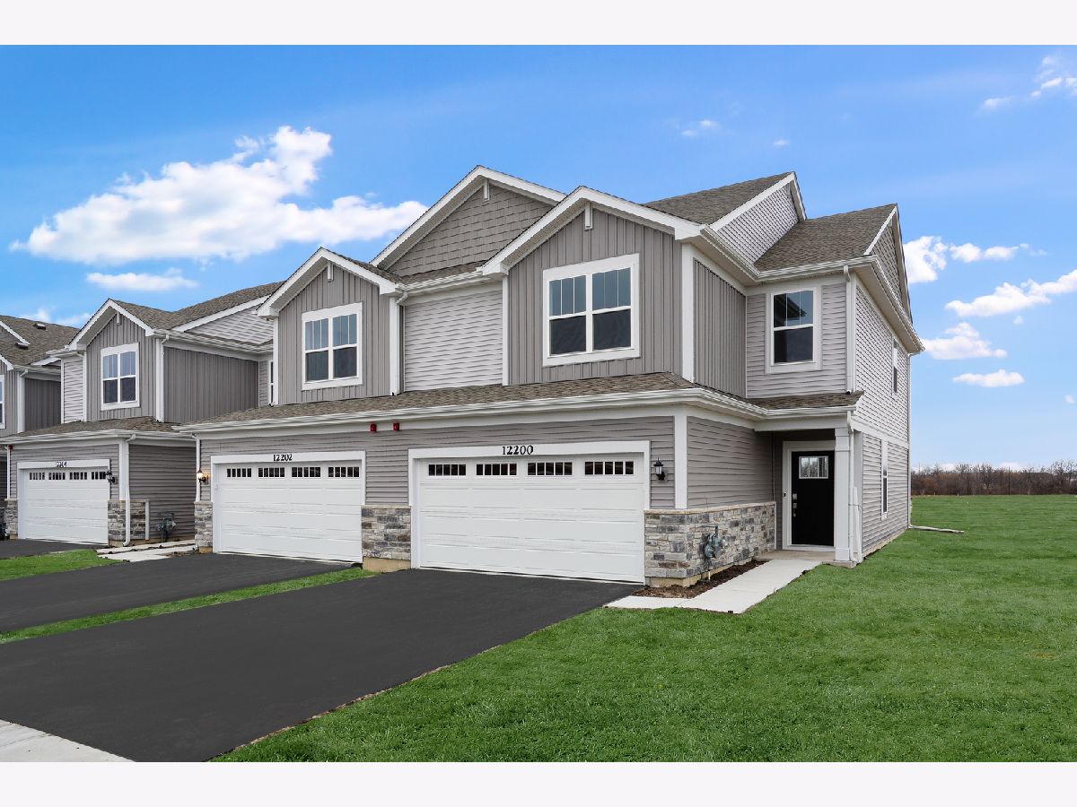  For Sale Huntley Illinois, 12200 Dodwell Street