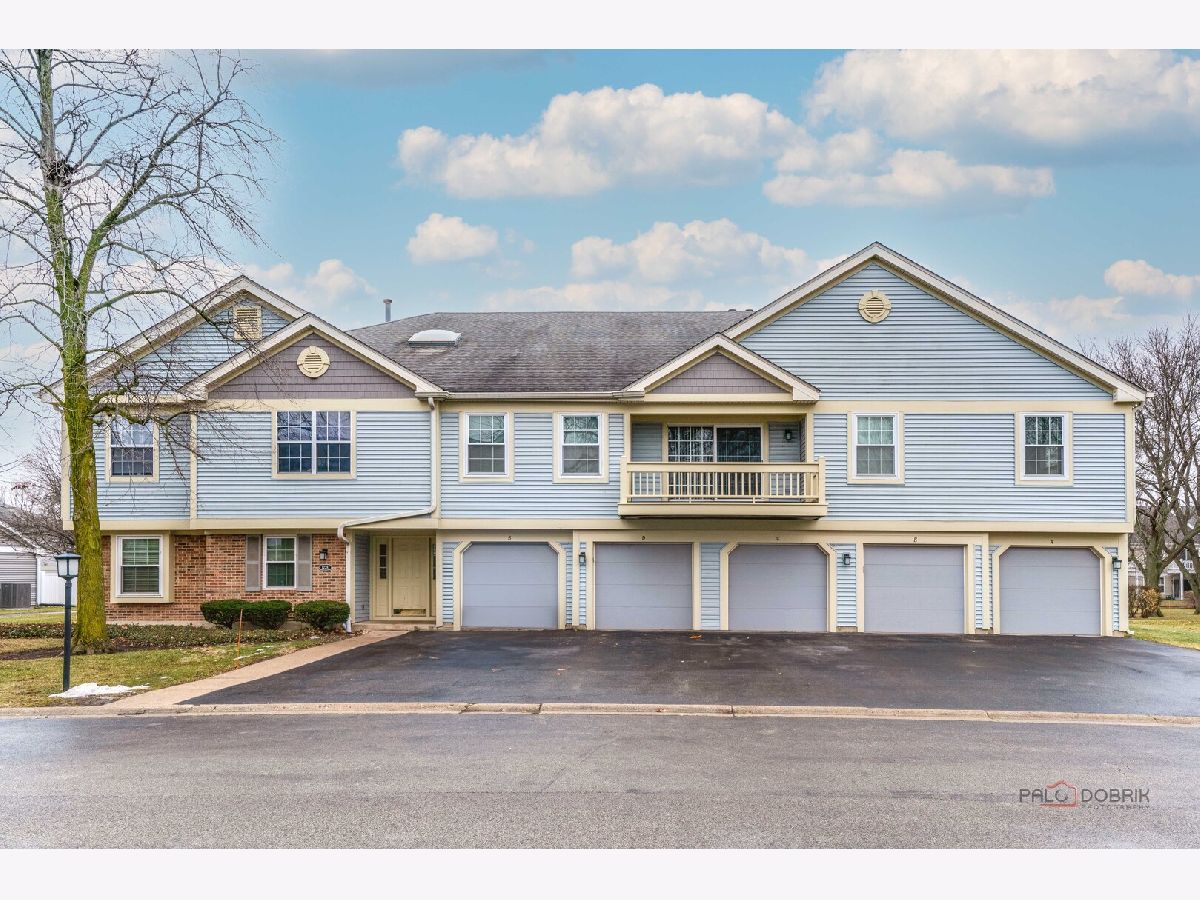  For Sale Mundelein Illinois, 1228 Bradwell Lane