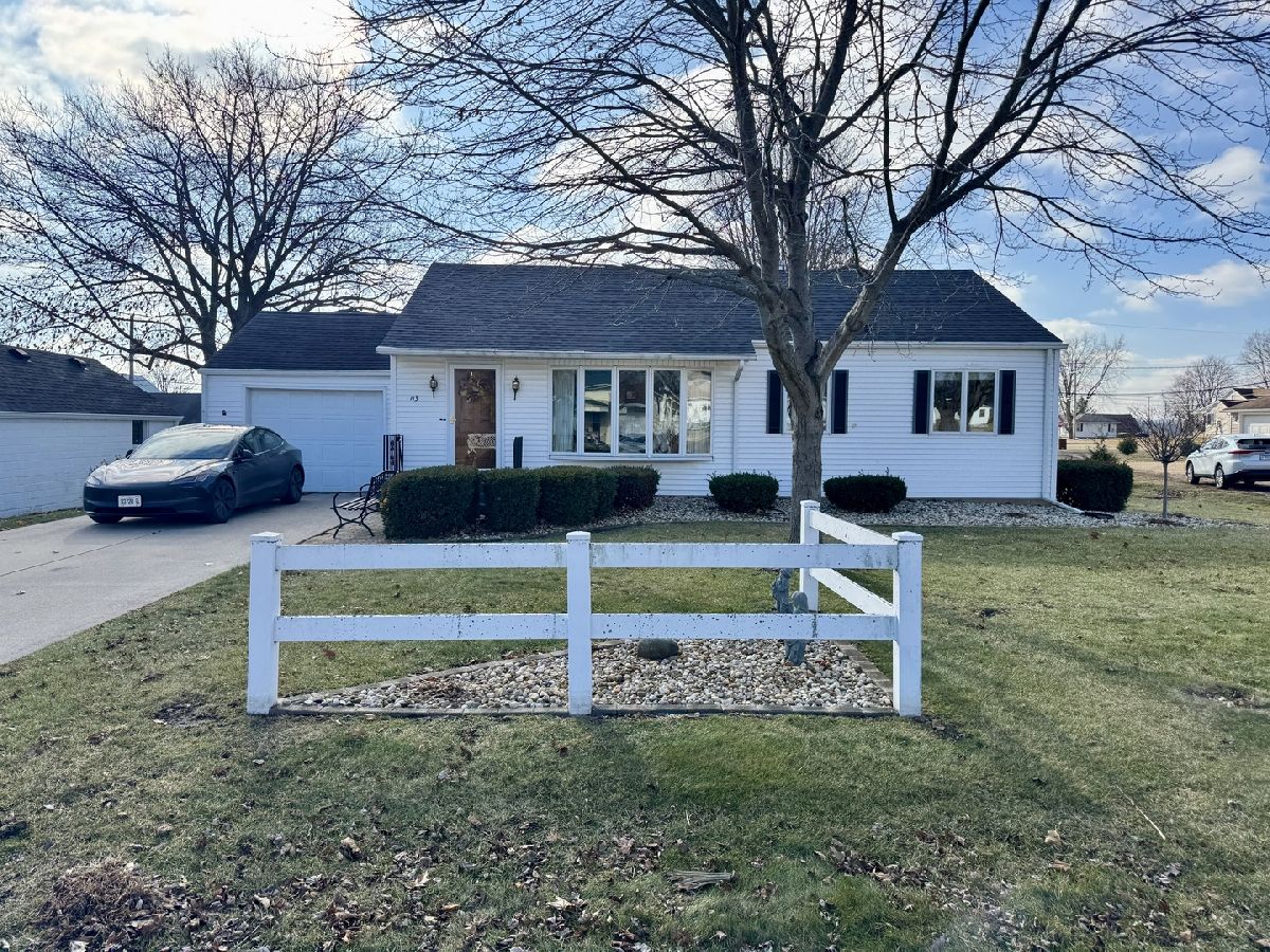  Sold Wyanet Illinois, 113 3rd