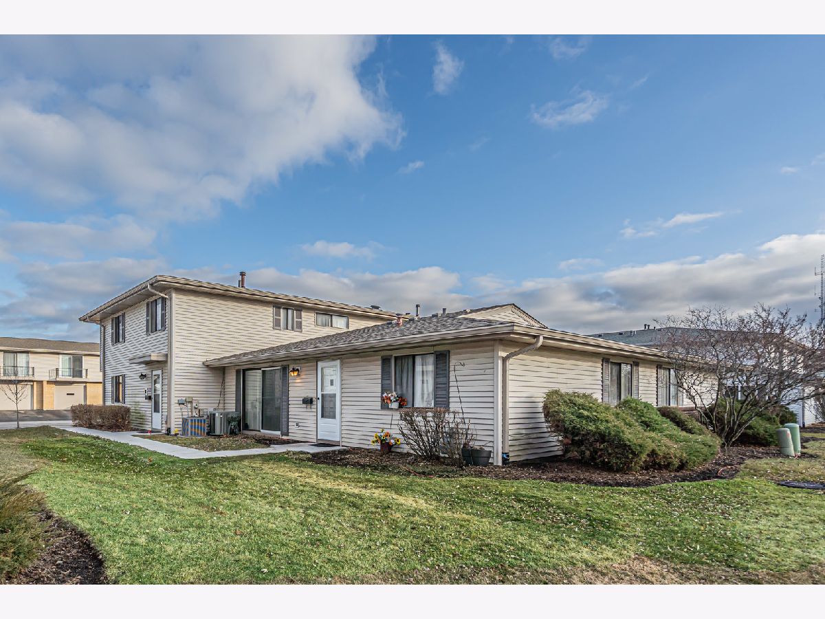  For Sale Schaumburg Illinois, 204 Nauset Lane