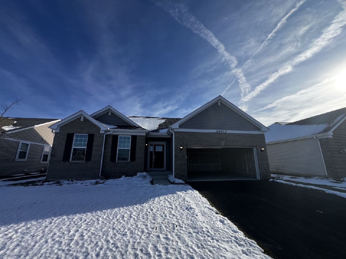 Homes & Condos & Townhomes For Rent Keller Farm Plainfield Illinois, 14913 Dyer