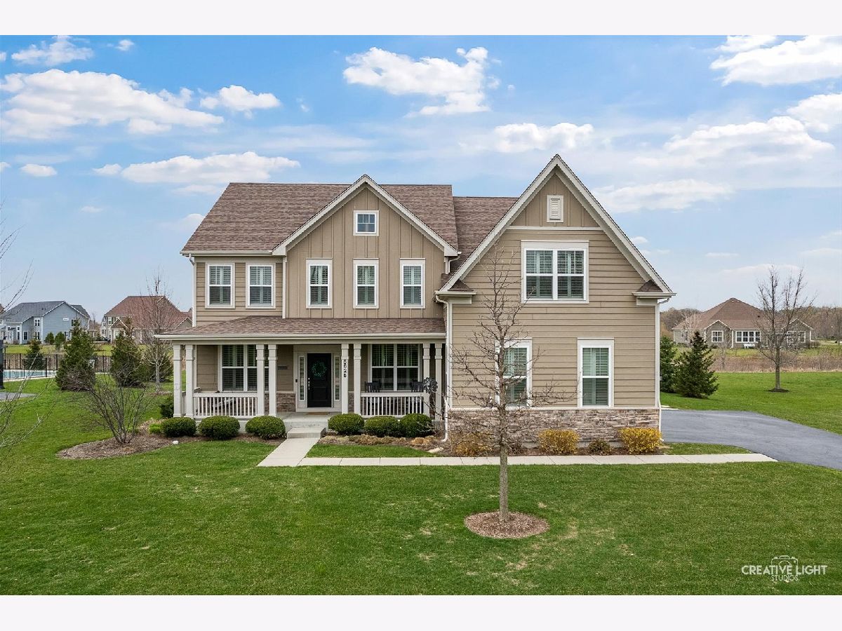  For Sale Lakewood Illinois, 6625 Savanna Lane