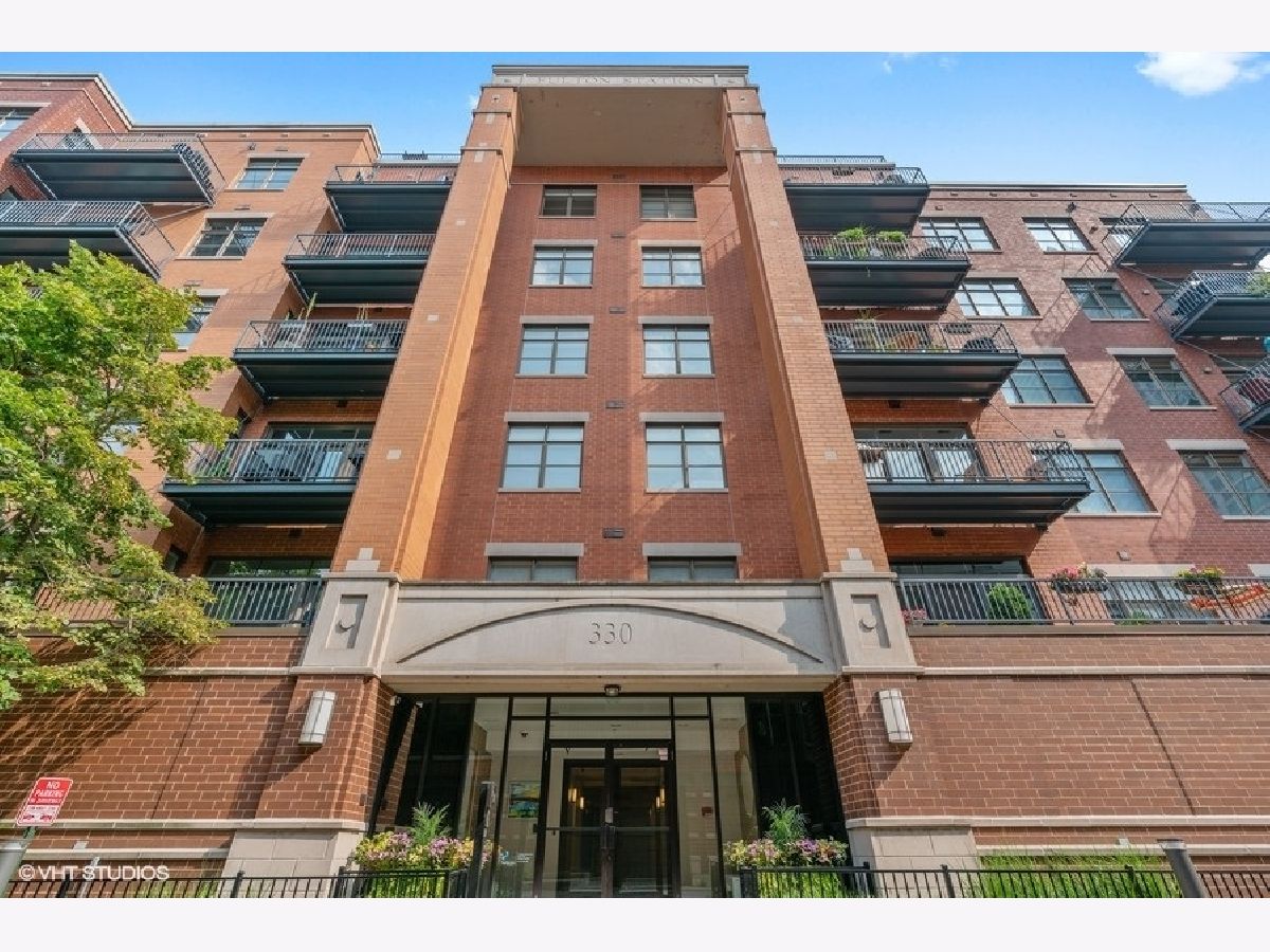  For Rent Chicago Illinois, 330 Clinton