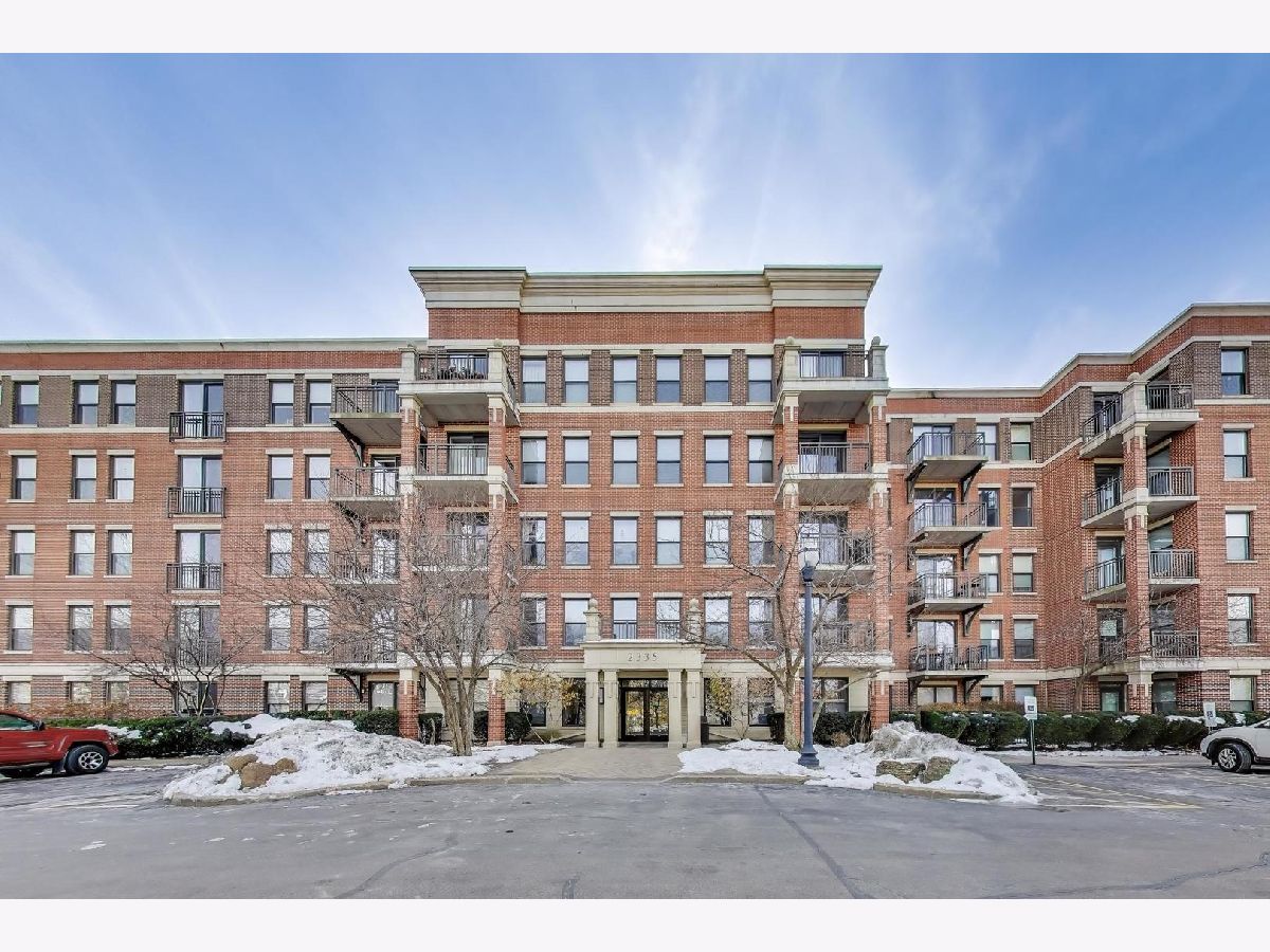  For Sale Chicago Illinois, 2335 Belle Plaine Avenue