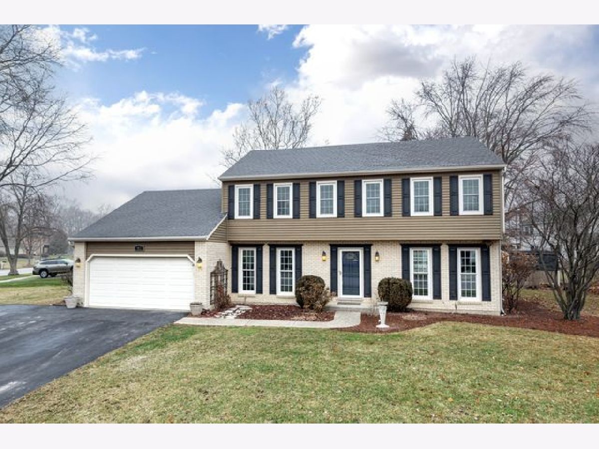  For Sale Naperville Illinois, 903 Canyon Run Road